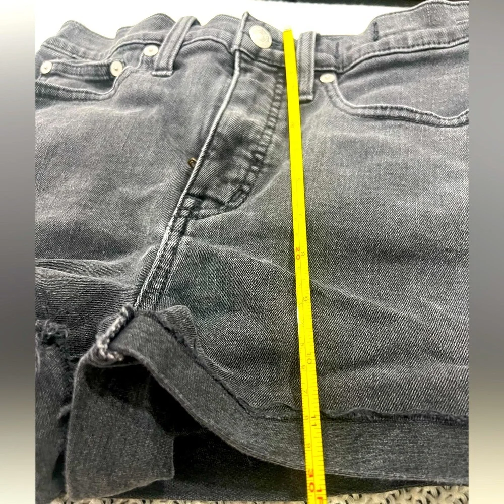 Madewell Black Denim Jean Shorts - Picture 13 of 14